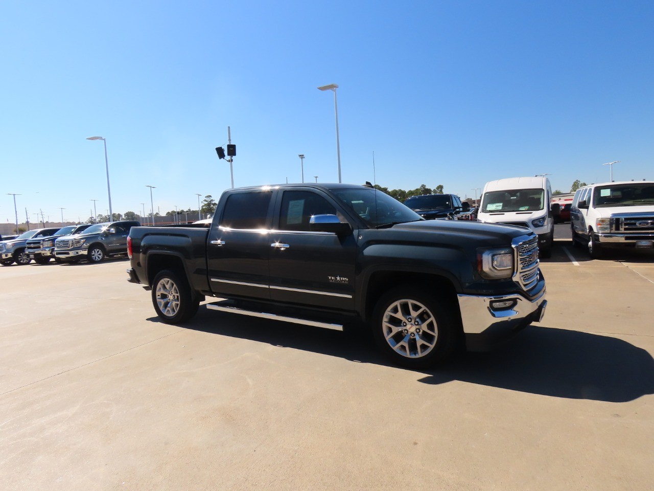 used 2018 GMC Sierra 1500 car, priced at $25,999