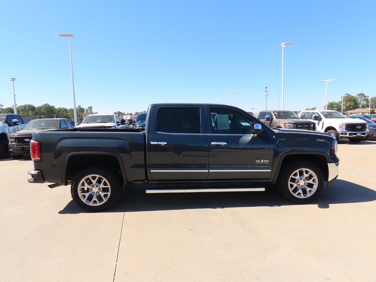 used 2018 GMC Sierra 1500 car, priced at $25,999