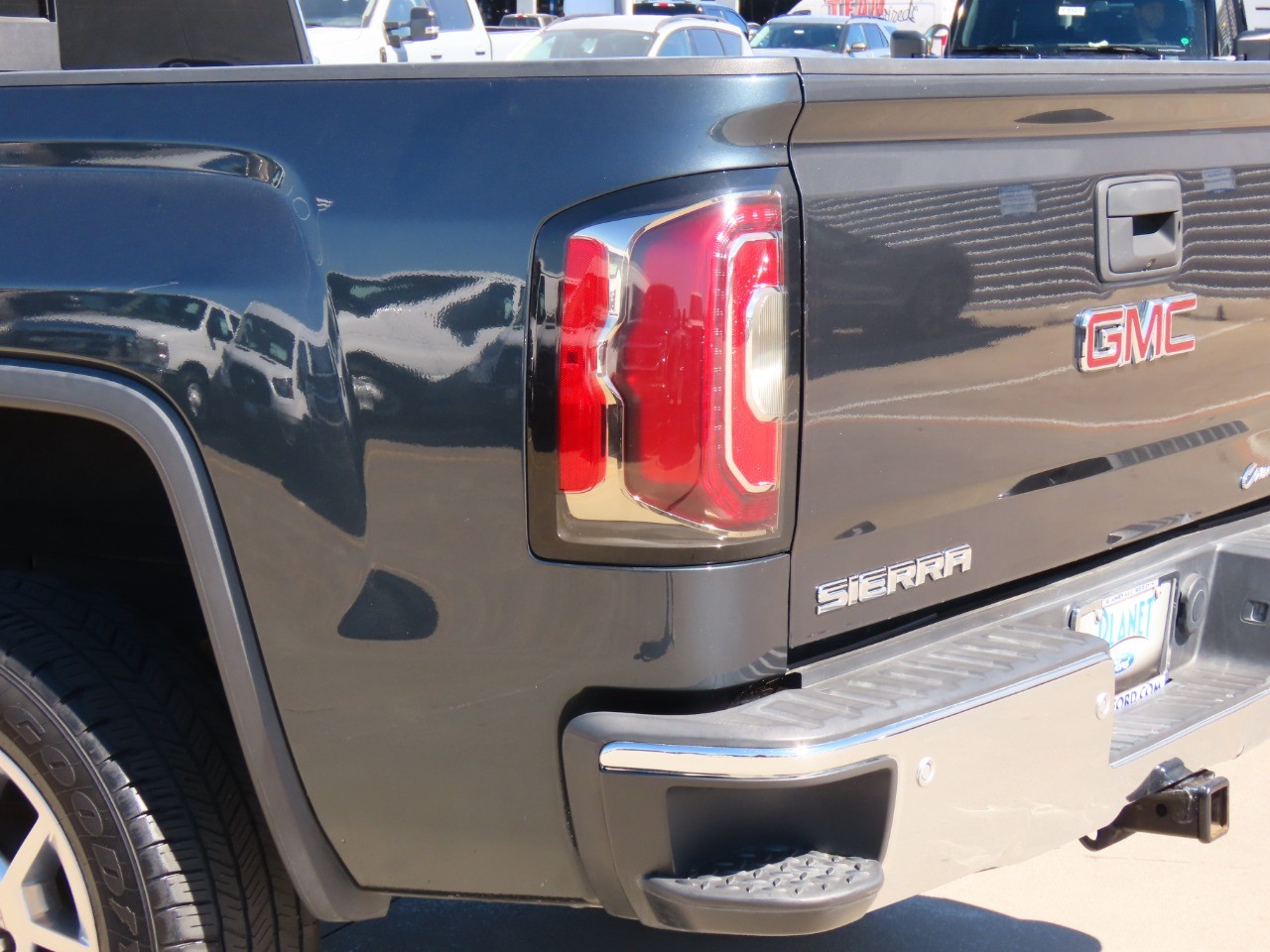 used 2018 GMC Sierra 1500 car, priced at $25,999