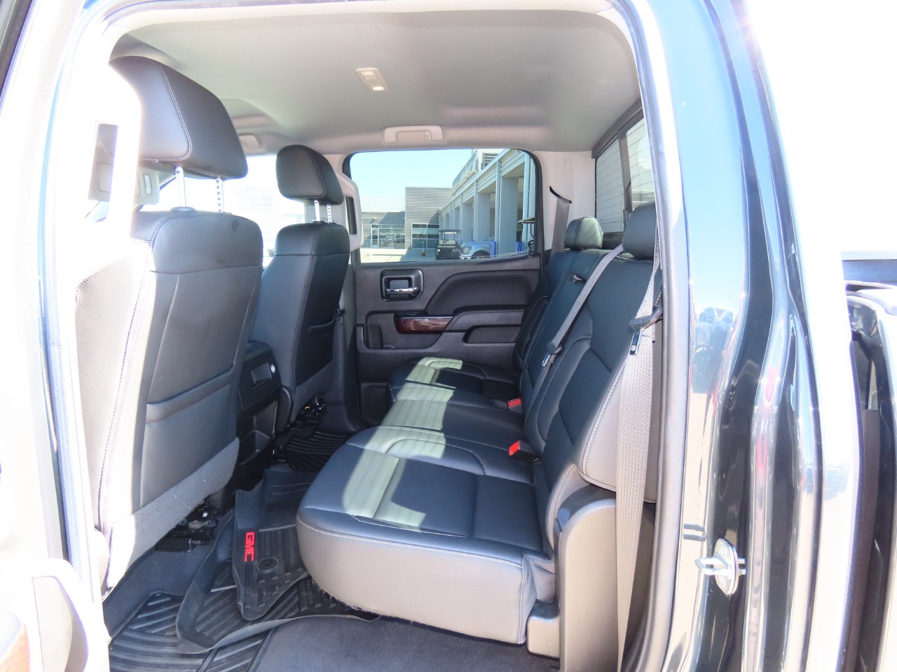 used 2018 GMC Sierra 1500 car, priced at $25,999