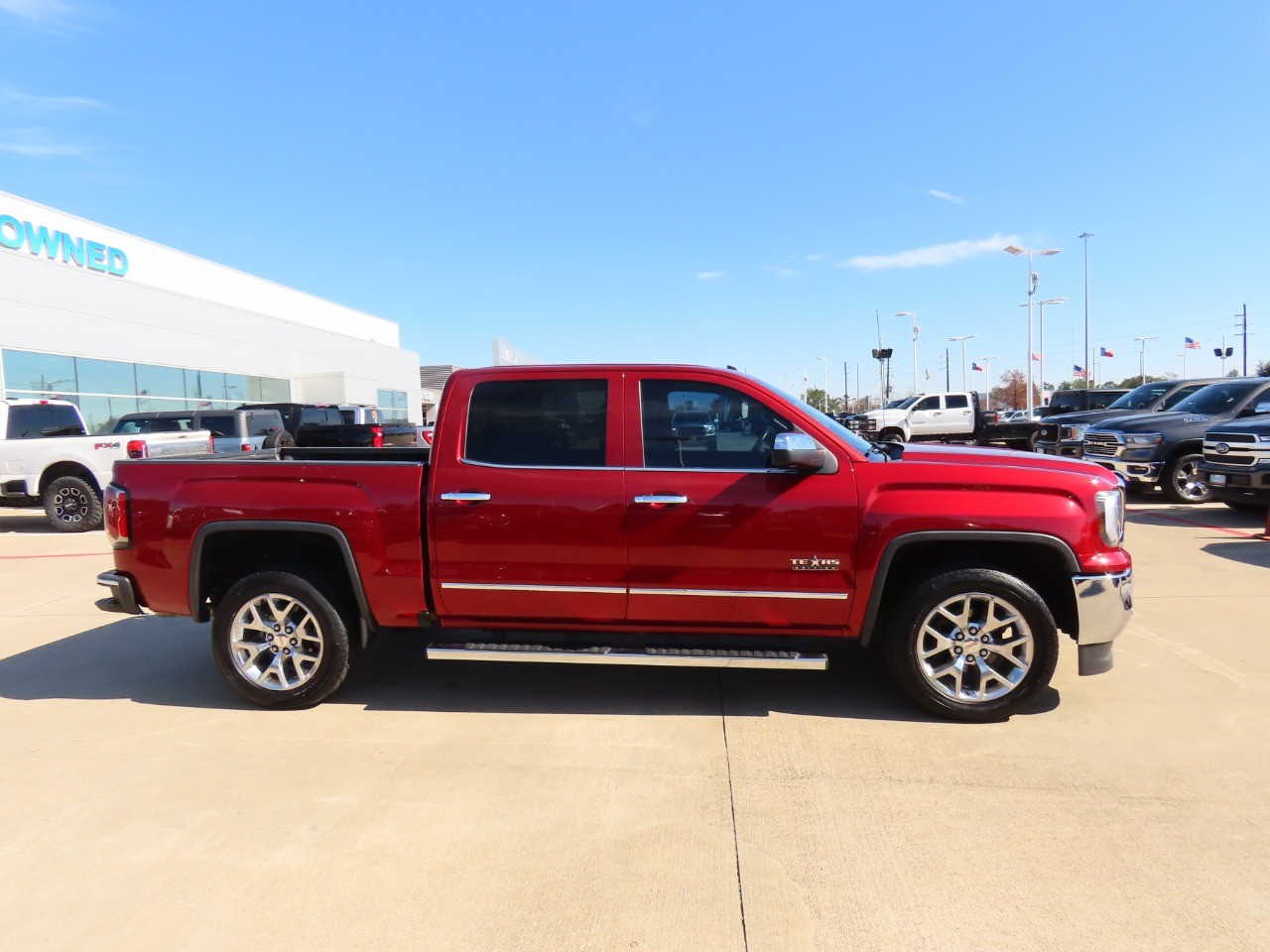 used 2018 GMC Sierra 1500 car, priced at $26,999