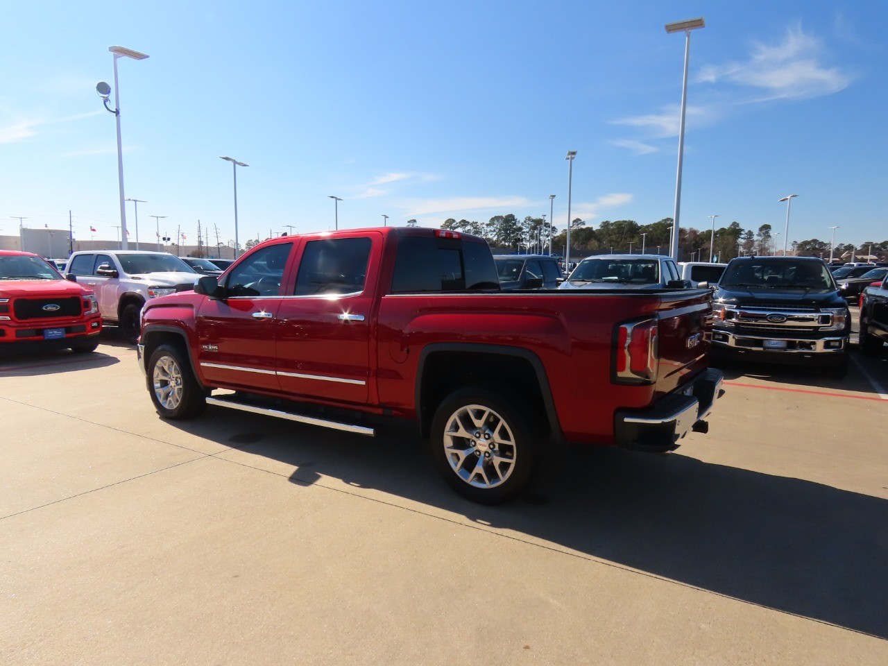 used 2018 GMC Sierra 1500 car, priced at $26,999