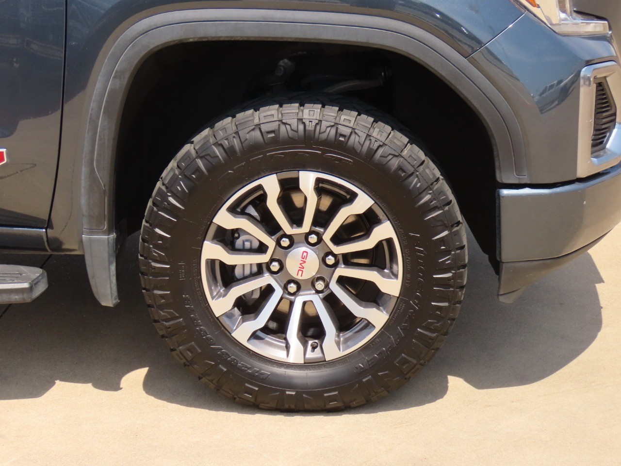 used 2020 GMC Sierra 1500 car, priced at $36,999
