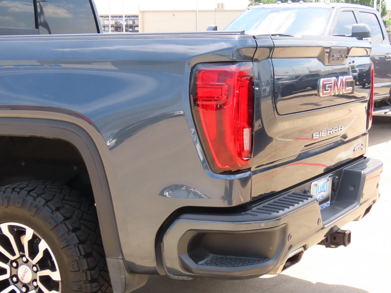 used 2020 GMC Sierra 1500 car, priced at $36,999