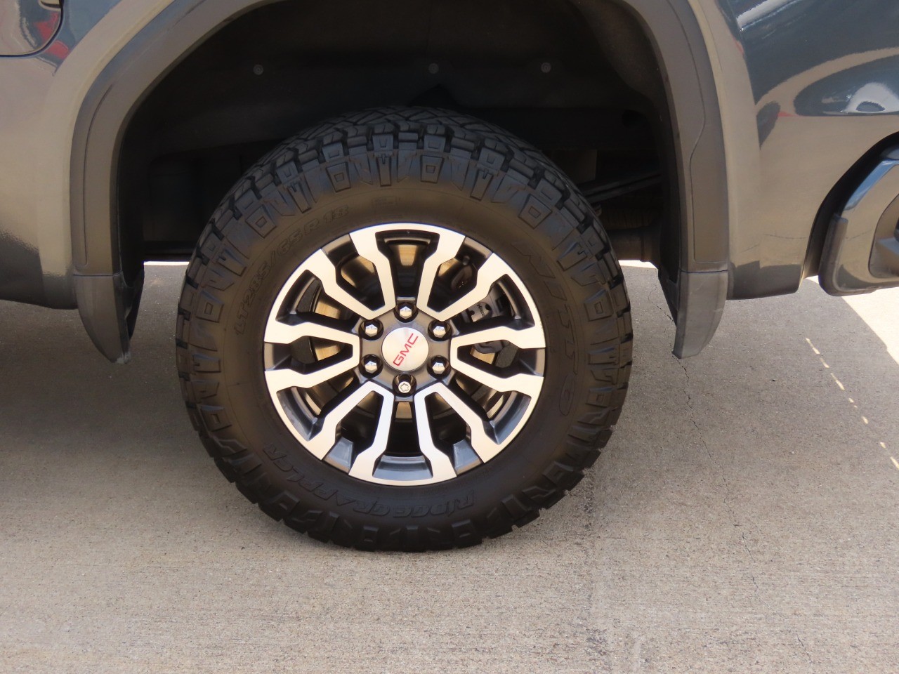 used 2020 GMC Sierra 1500 car, priced at $36,999