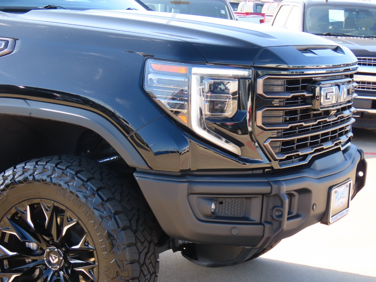 used 2023 GMC Sierra 1500 car, priced at $64,999