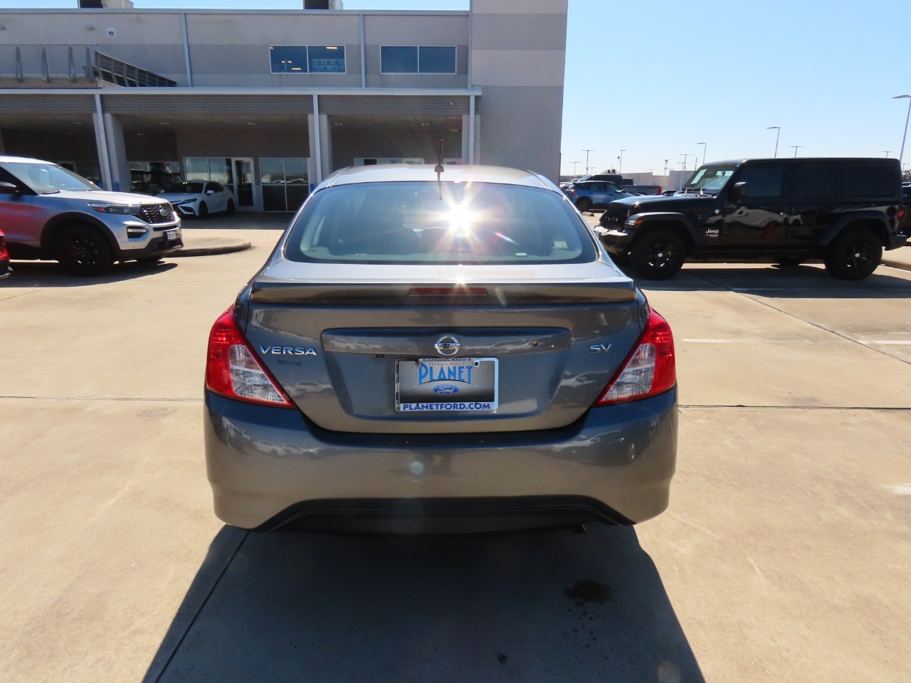 used 2019 Nissan Versa Sedan car