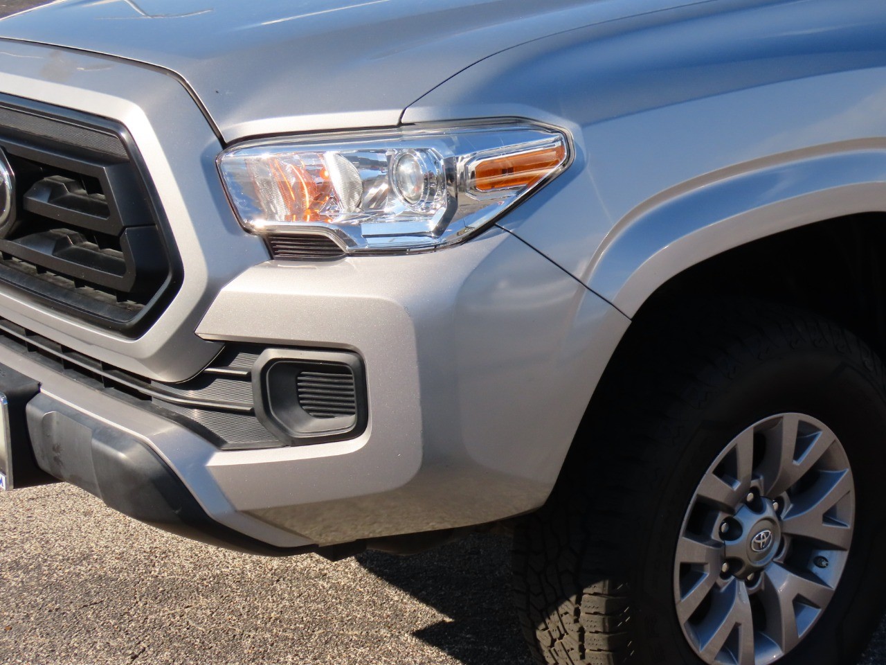 used 2020 Toyota Tacoma 4WD car, priced at $31,999