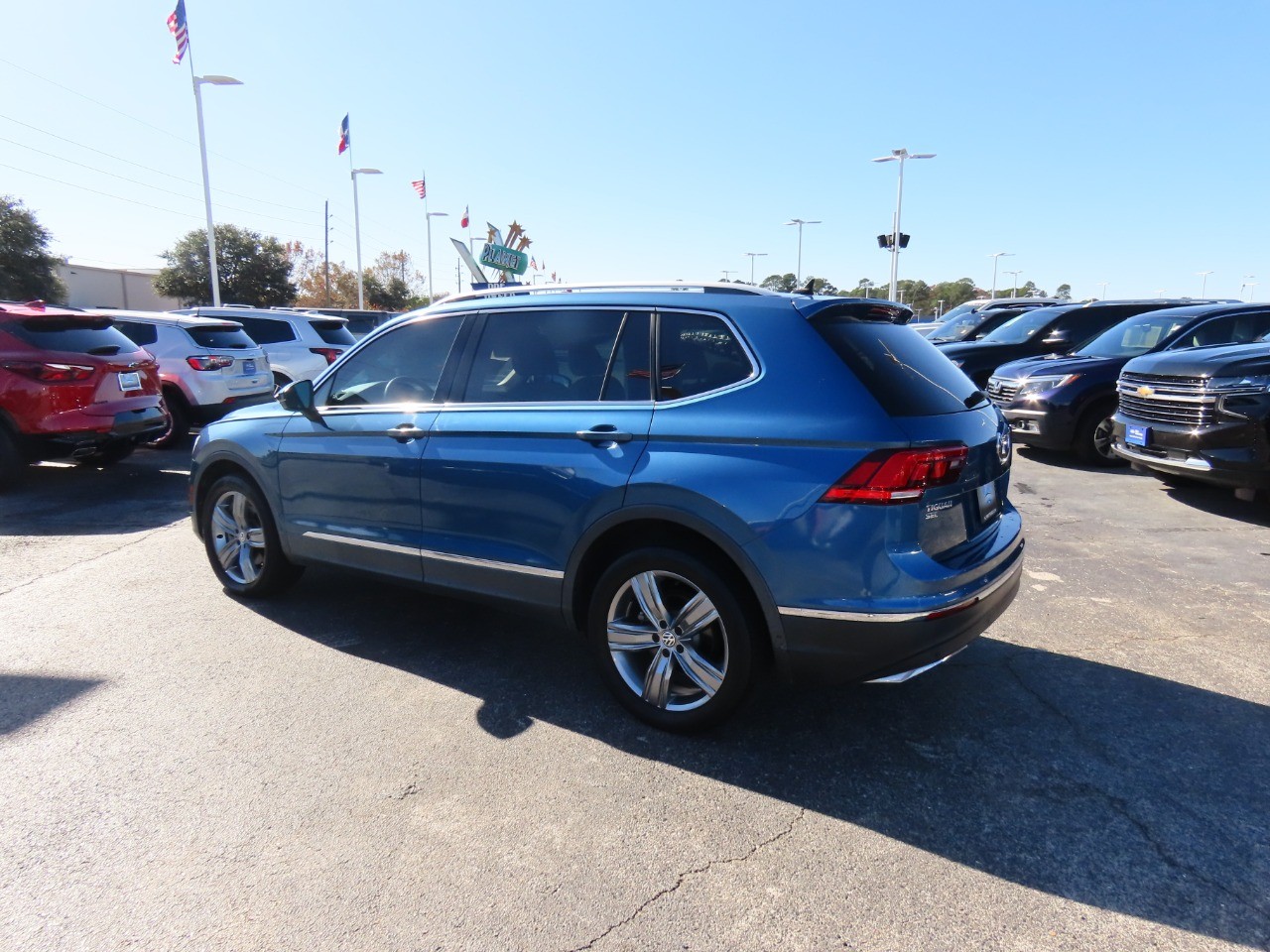 used 2020 Volkswagen Tiguan car, priced at $20,999