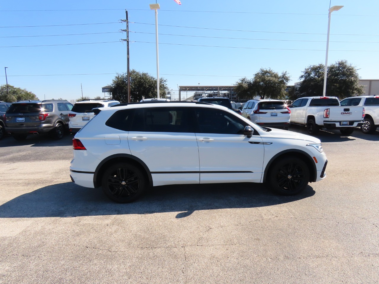 used 2022 Volkswagen Tiguan car