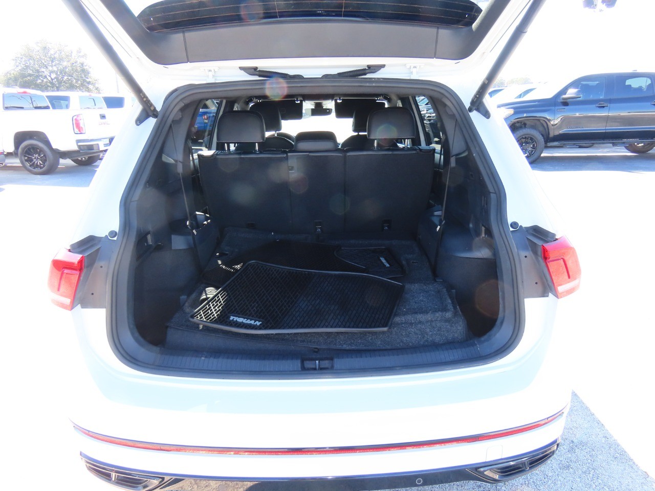 used 2022 Volkswagen Tiguan car