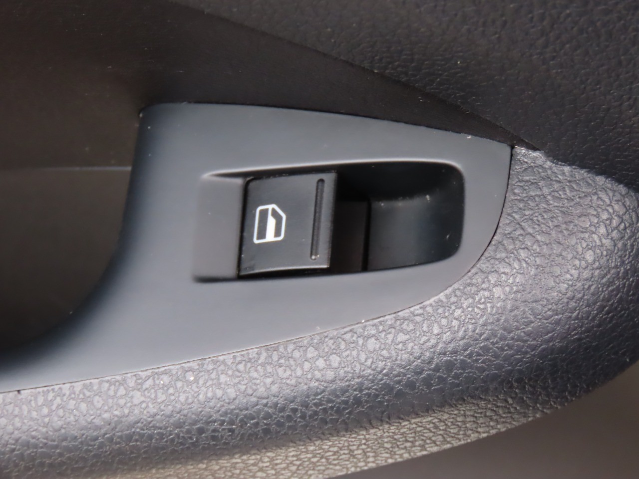 used 2011 Volkswagen Jetta car, priced at $21,999
