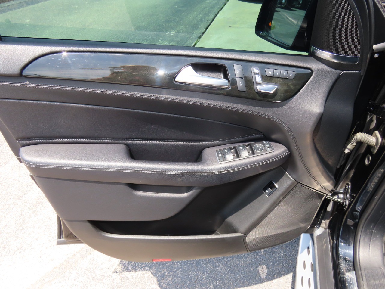 used 2016 Mercedes-Benz GLE car, priced at $14,999
