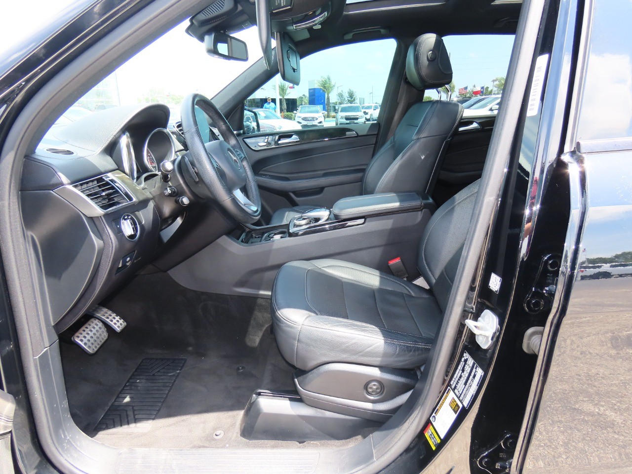 used 2016 Mercedes-Benz GLE car, priced at $14,999
