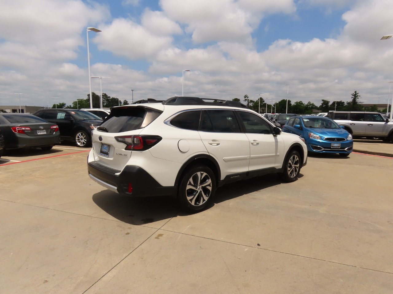 used 2020 Subaru Outback car, priced at $23,999
