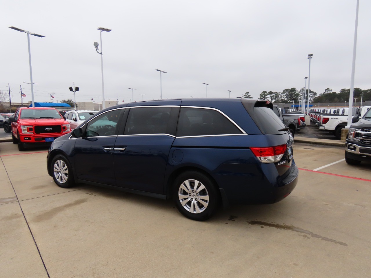 used 2016 Honda Odyssey car, priced at $14,999