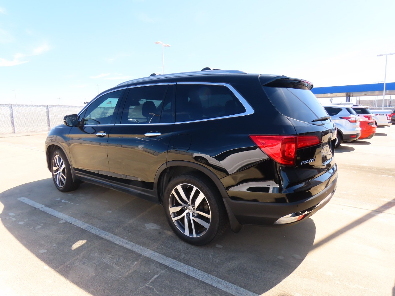 used 2017 Honda Pilot car