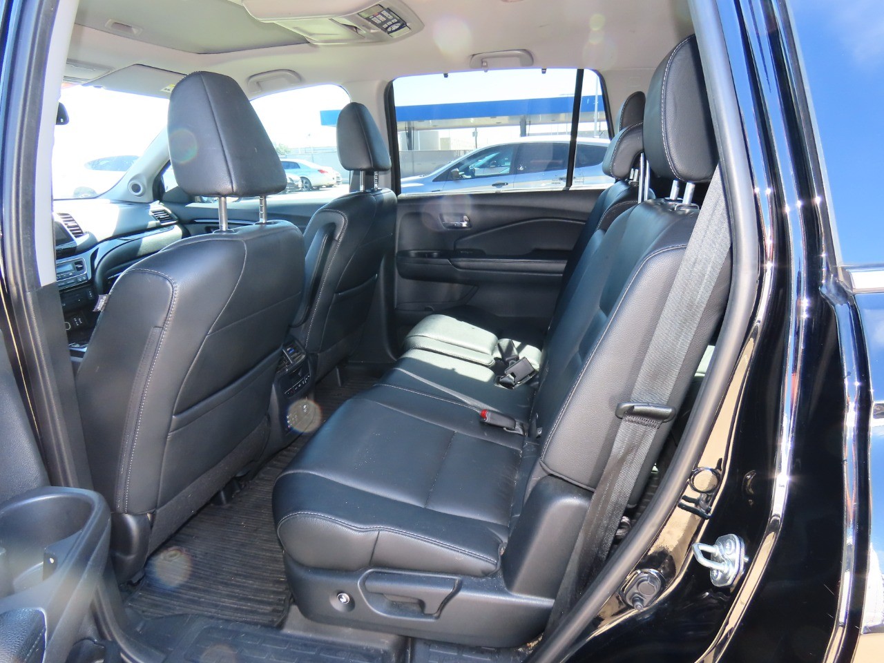 used 2017 Honda Pilot car