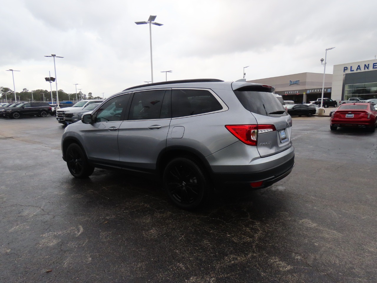 used 2022 Honda Pilot car, priced at $31,999