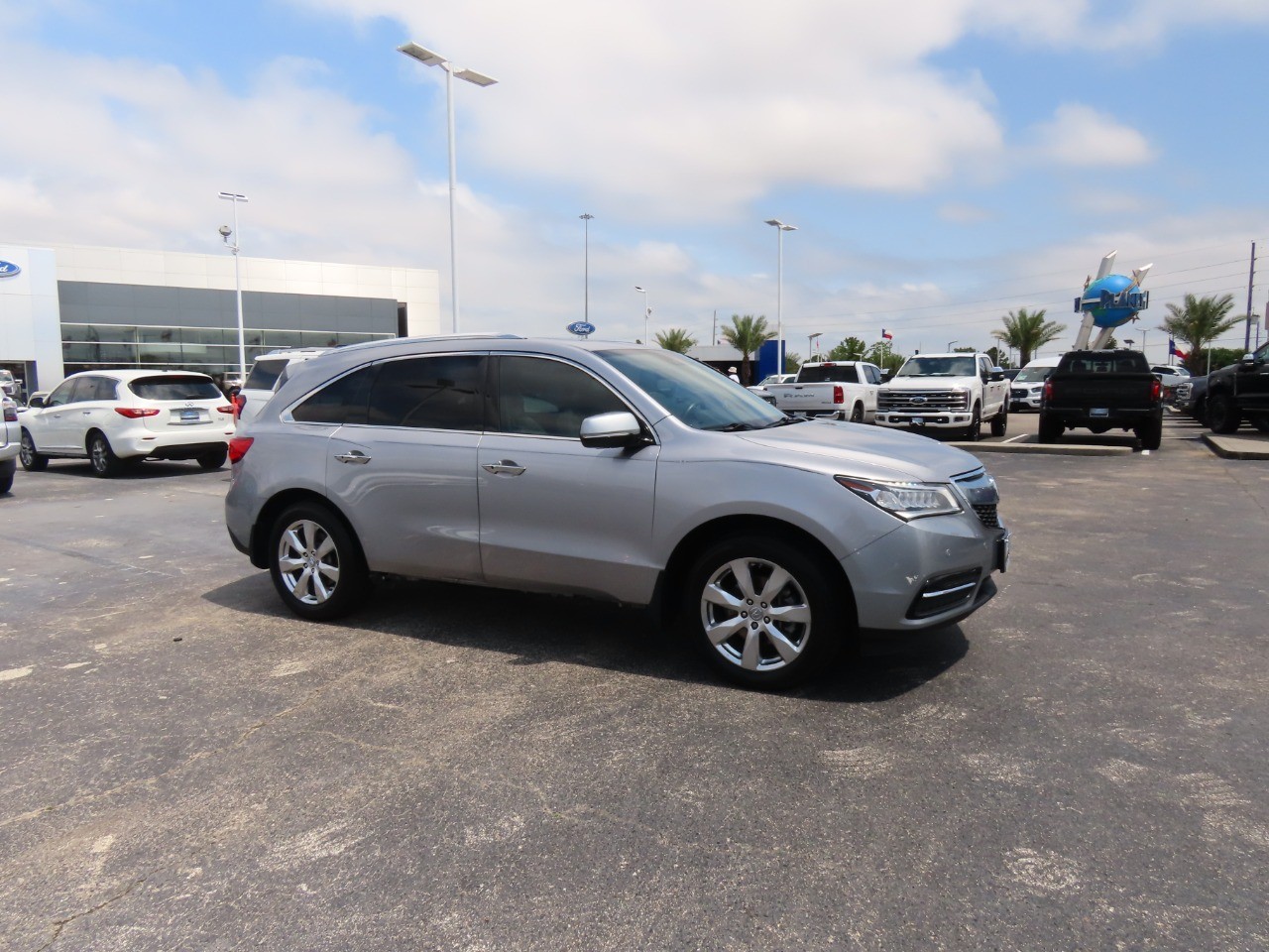 used 2016 Acura MDX car, priced at $17,999