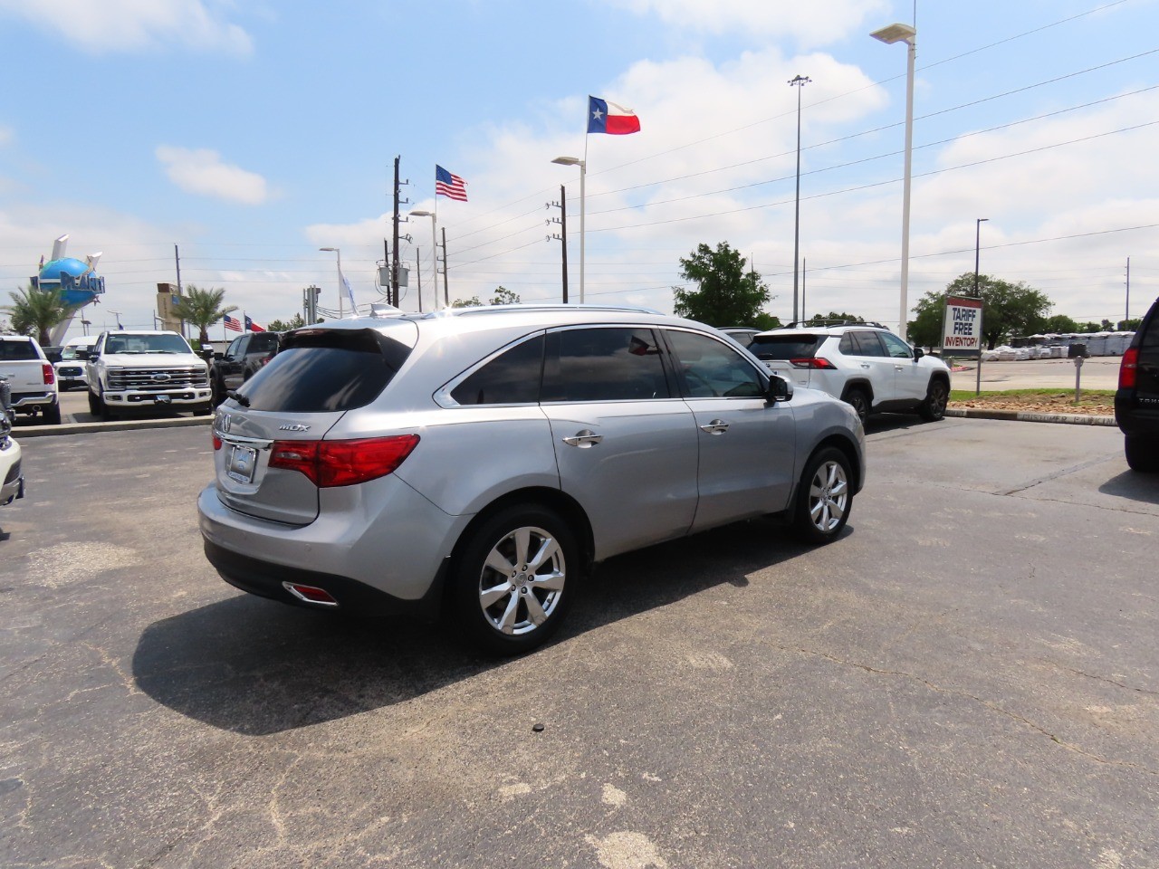 used 2016 Acura MDX car, priced at $17,999