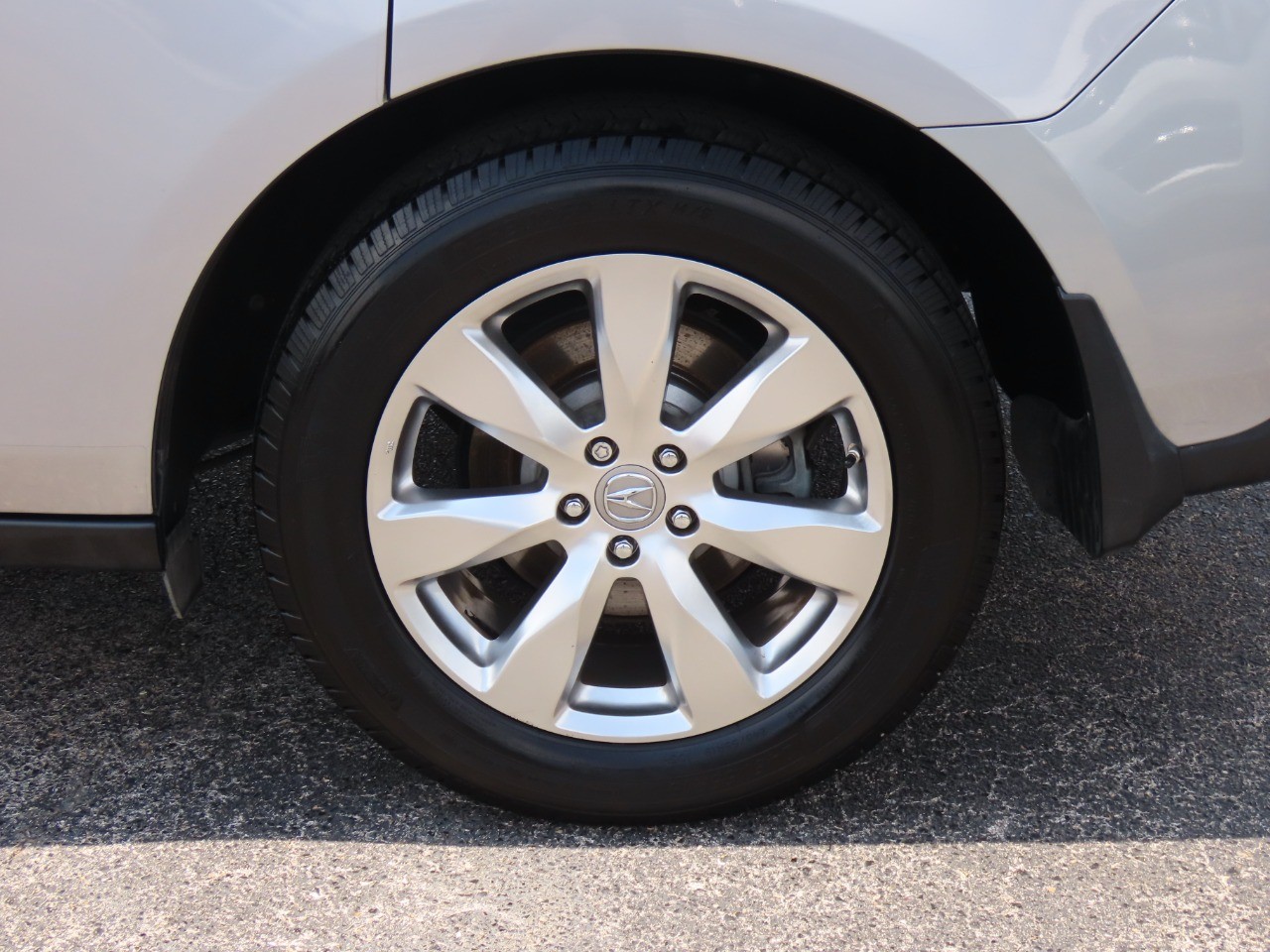 used 2016 Acura MDX car, priced at $17,999