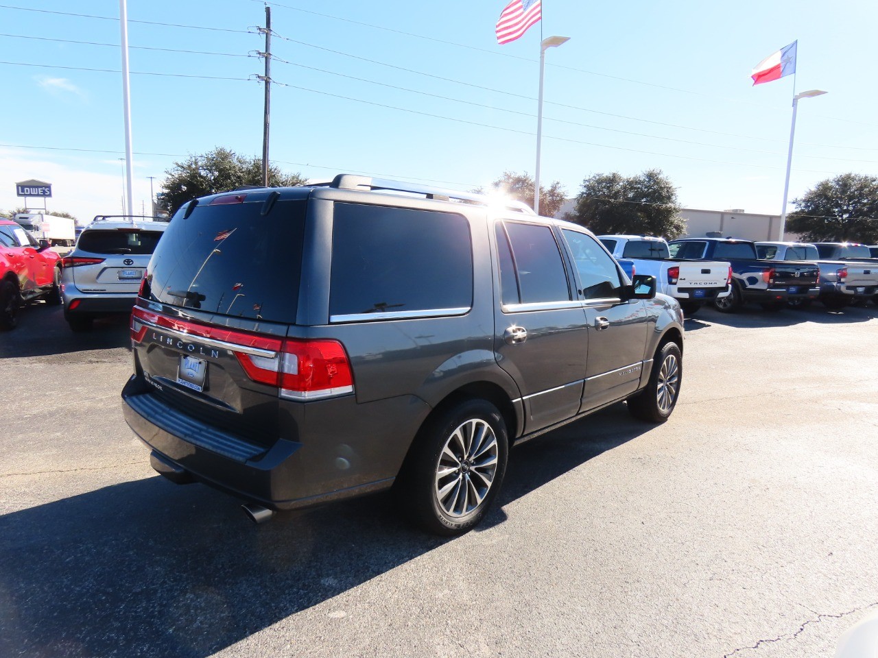 used 2017 Lincoln Navigator car, priced at $22,999