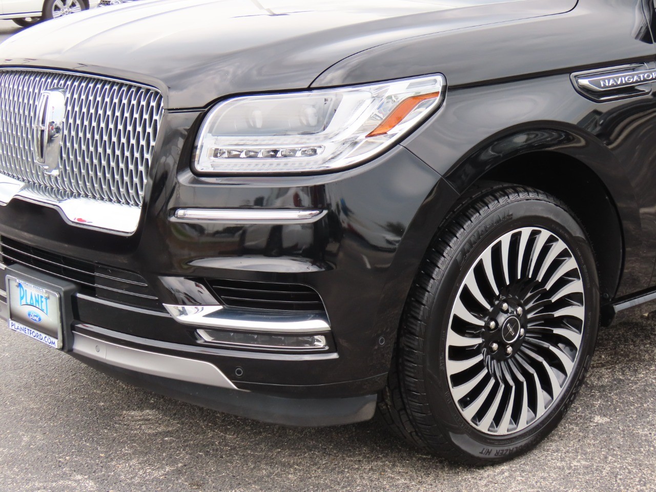 used 2020 Lincoln Navigator car, priced at $41,999