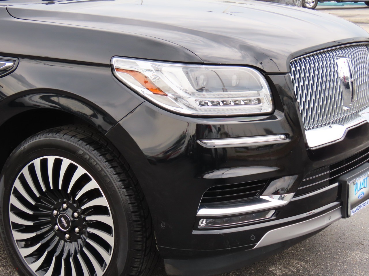 used 2020 Lincoln Navigator car, priced at $41,999