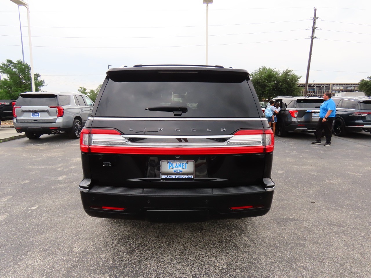 used 2020 Lincoln Navigator car, priced at $41,999