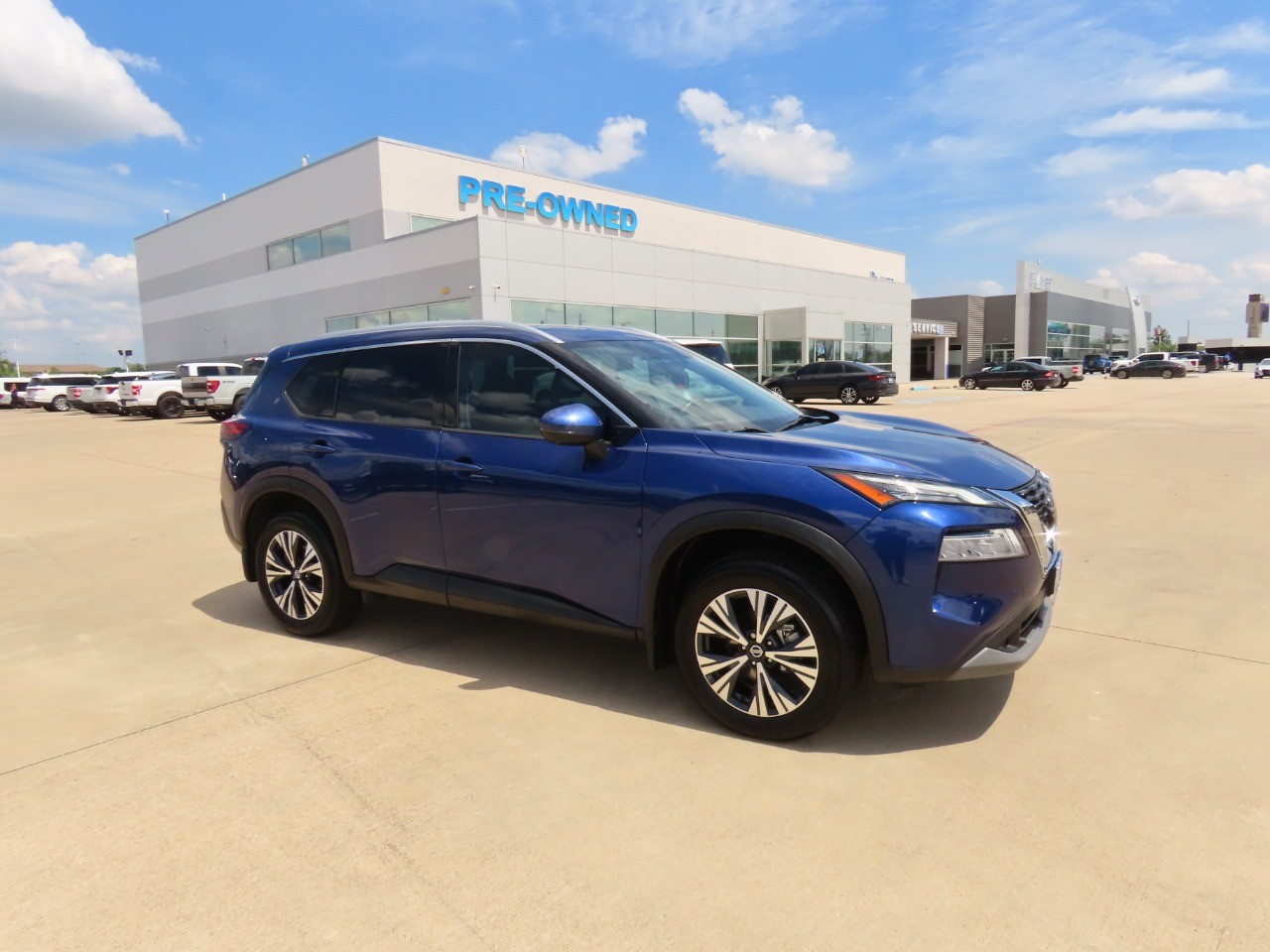 used 2021 Nissan Rogue car, priced at $23,999