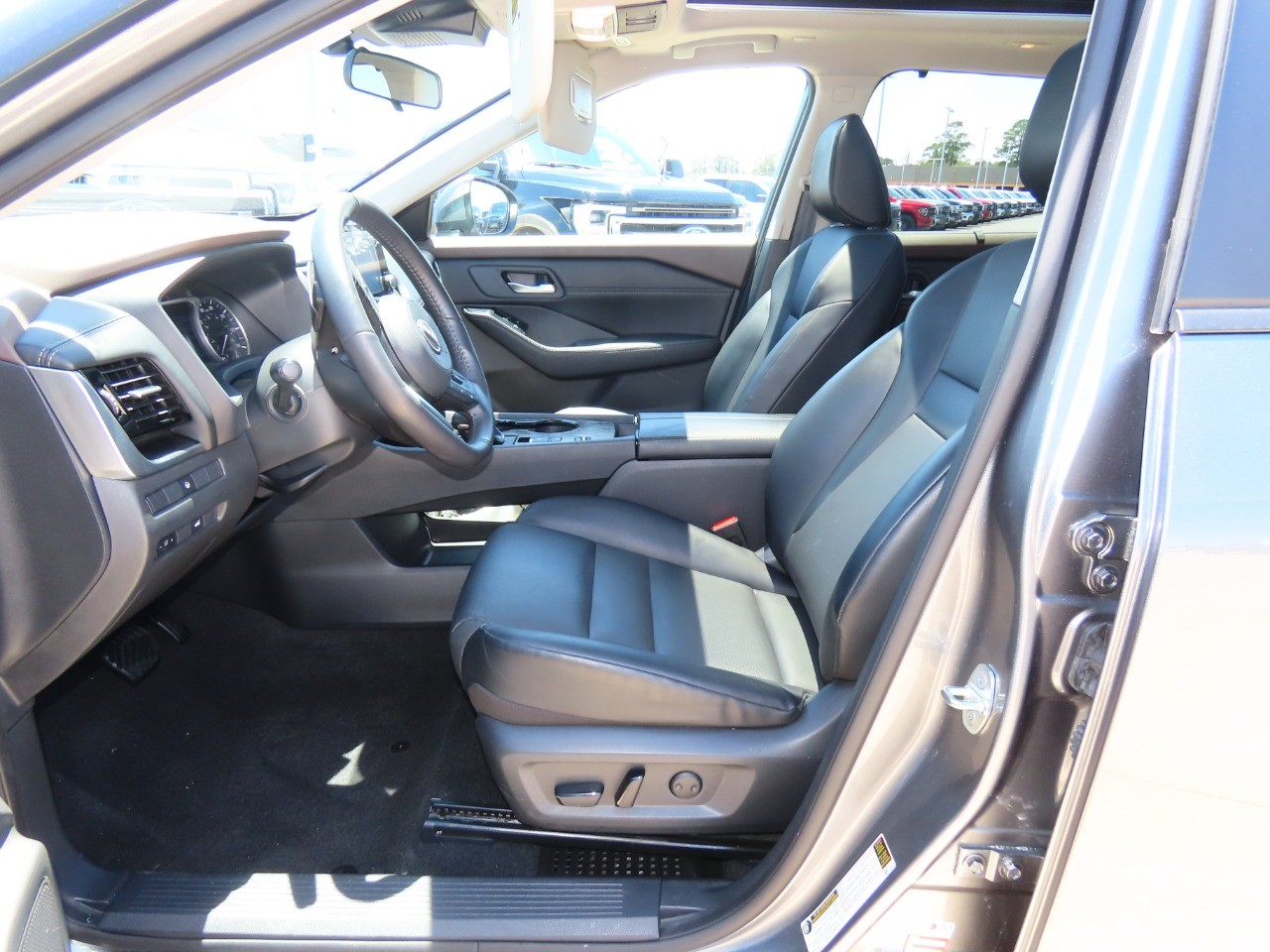 used 2022 Nissan Rogue car, priced at $24,999