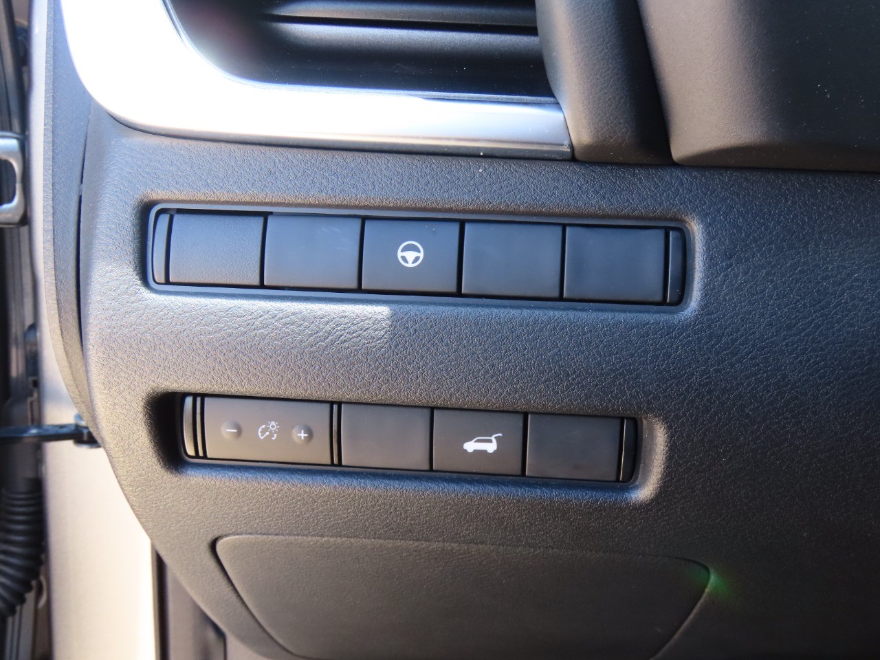 used 2022 Nissan Rogue car, priced at $24,999