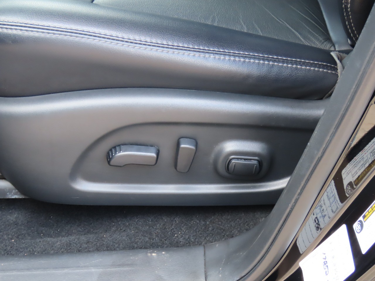 used 2020 Nissan Pathfinder car, priced at $17,999