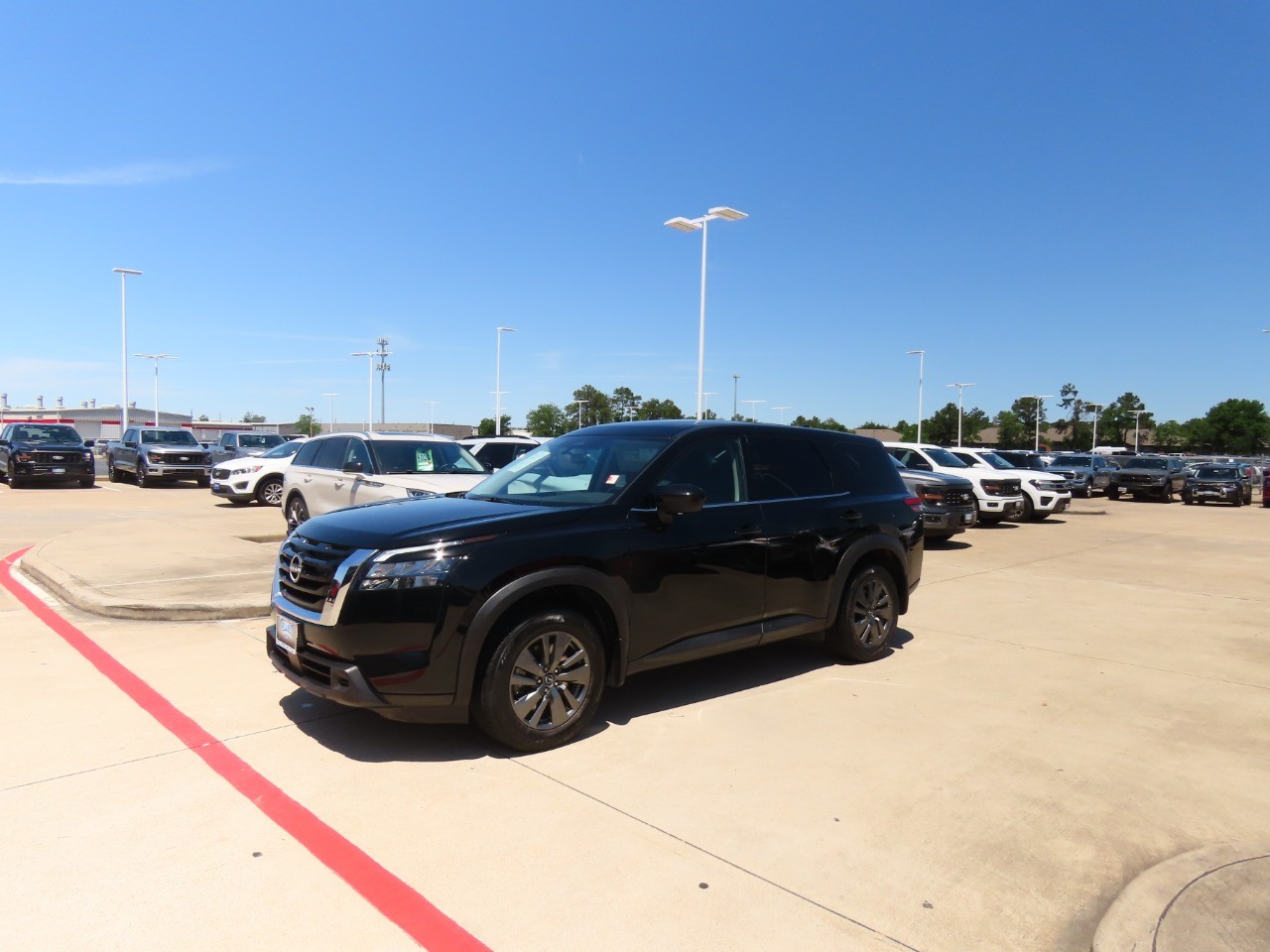 used 2024 Nissan Pathfinder car