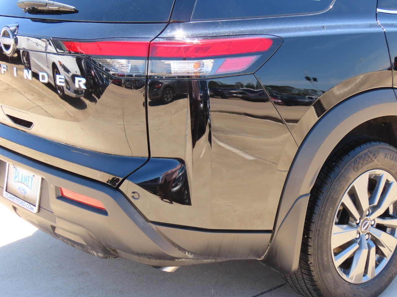 used 2024 Nissan Pathfinder car