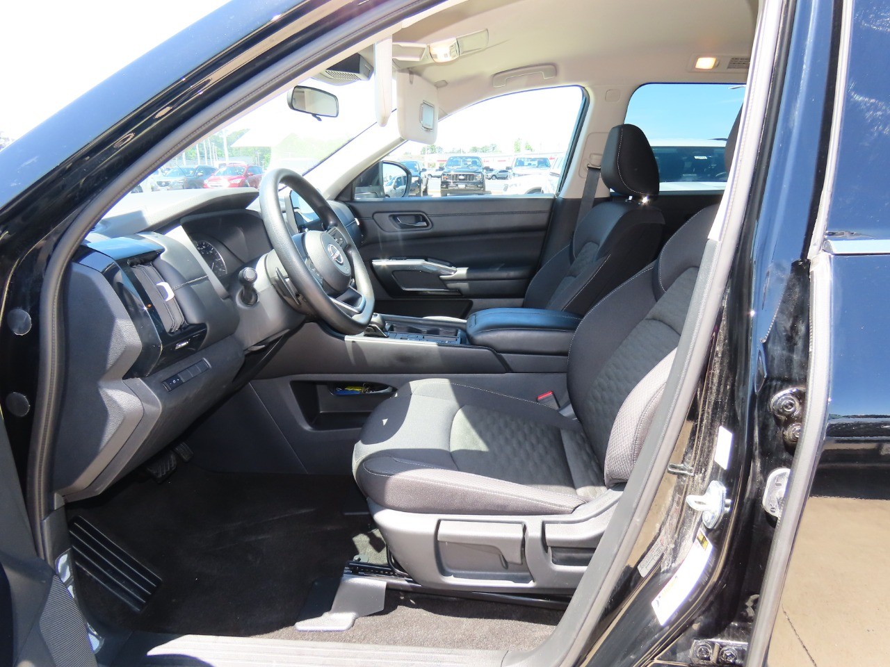 used 2024 Nissan Pathfinder car