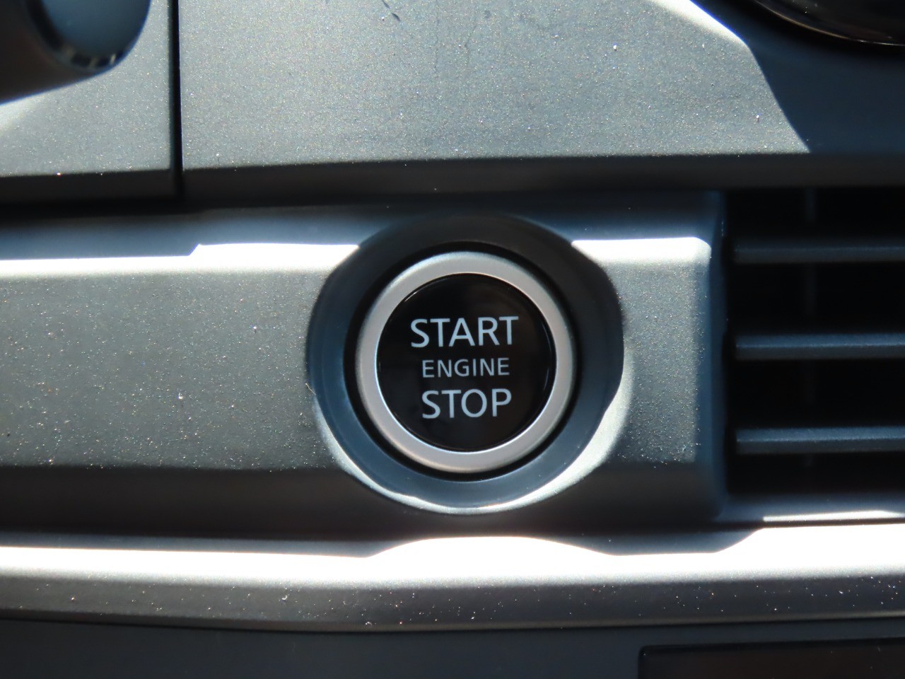 used 2024 Nissan Pathfinder car