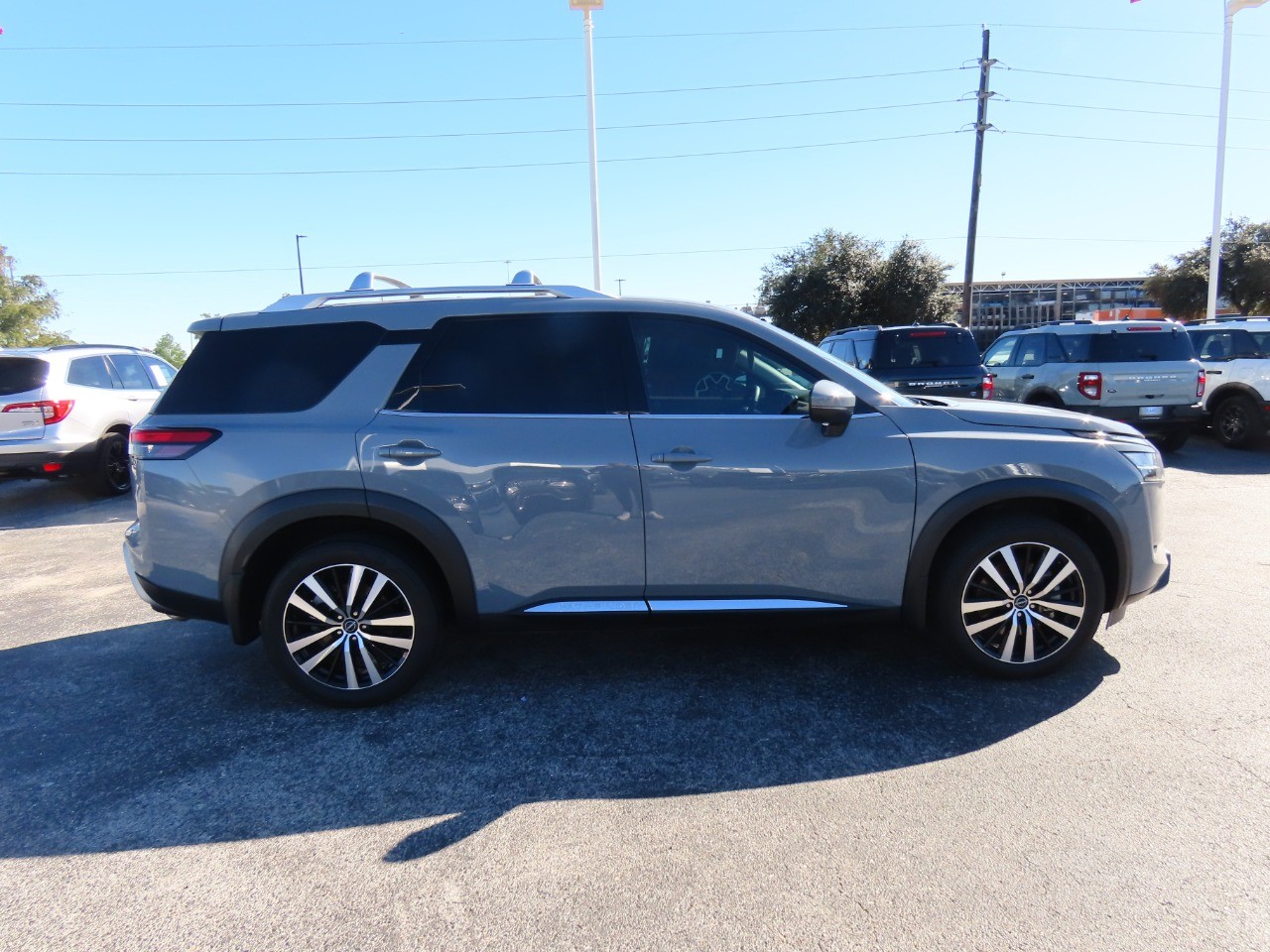 used 2023 Nissan Pathfinder car, priced at $33,999