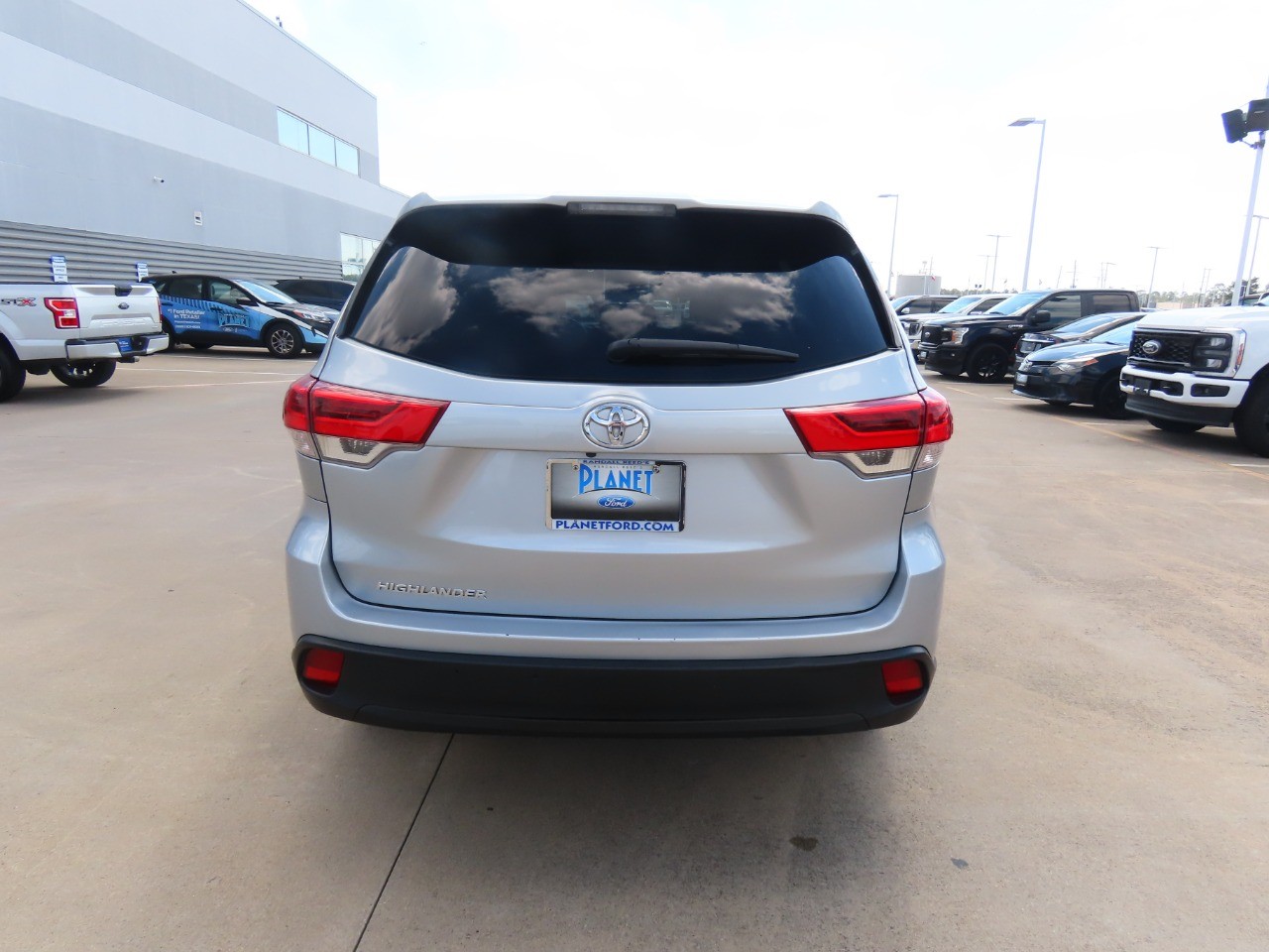 used 2019 Toyota Highlander car, priced at $10,999