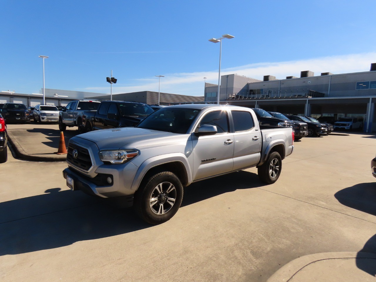 used 2016 Toyota Tacoma car, priced at $19,999