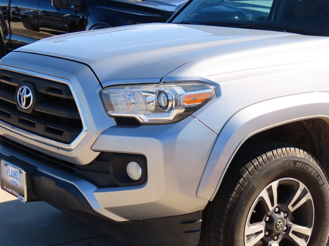 used 2016 Toyota Tacoma car, priced at $19,999