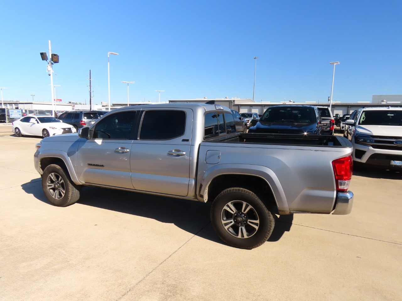 used 2016 Toyota Tacoma car, priced at $19,999