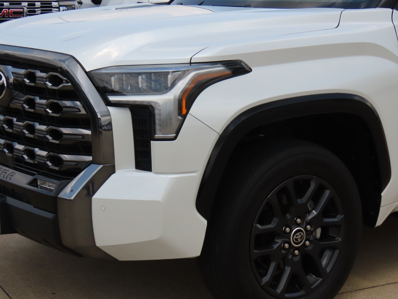 used 2022 Toyota TUNDRA 4WD car, priced at $51,999