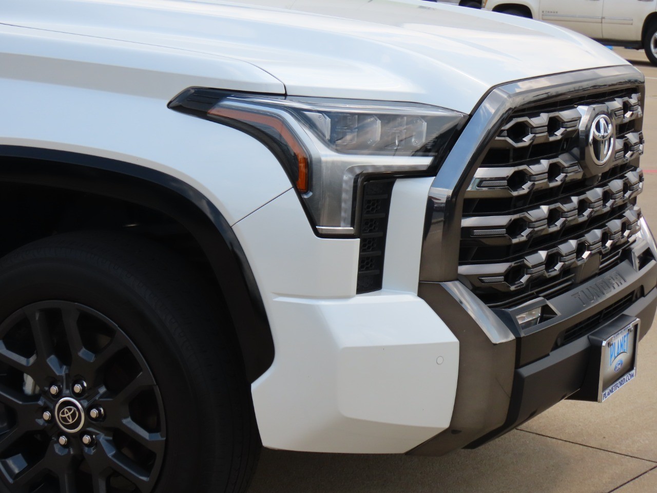 used 2022 Toyota TUNDRA 4WD car, priced at $51,999