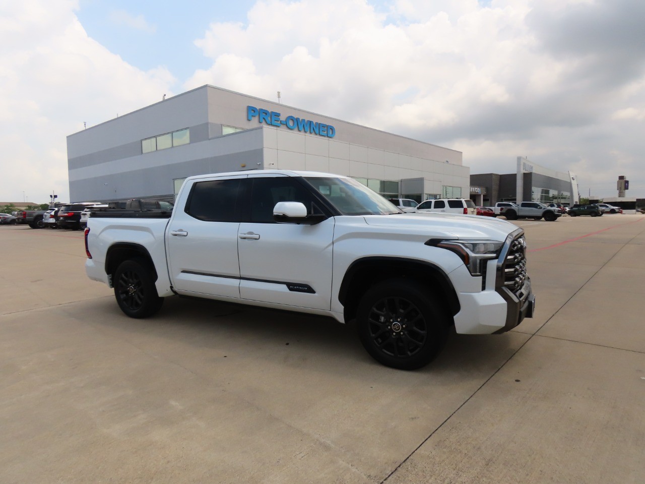 used 2022 Toyota TUNDRA 4WD car, priced at $51,999