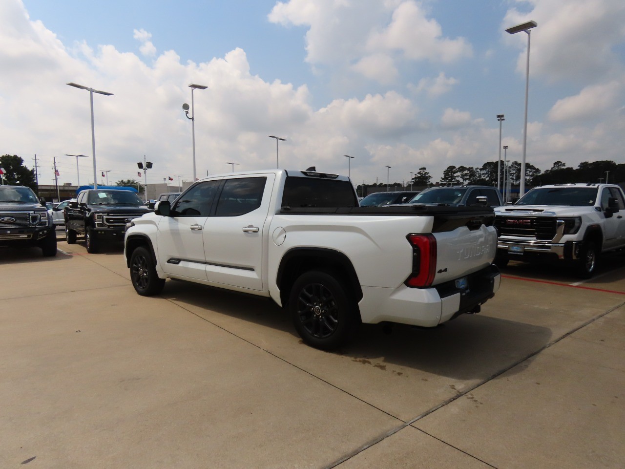 used 2022 Toyota TUNDRA 4WD car, priced at $51,999