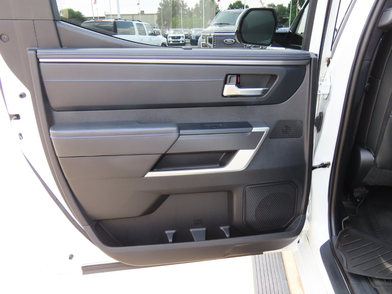 used 2022 Toyota TUNDRA 4WD car, priced at $51,999