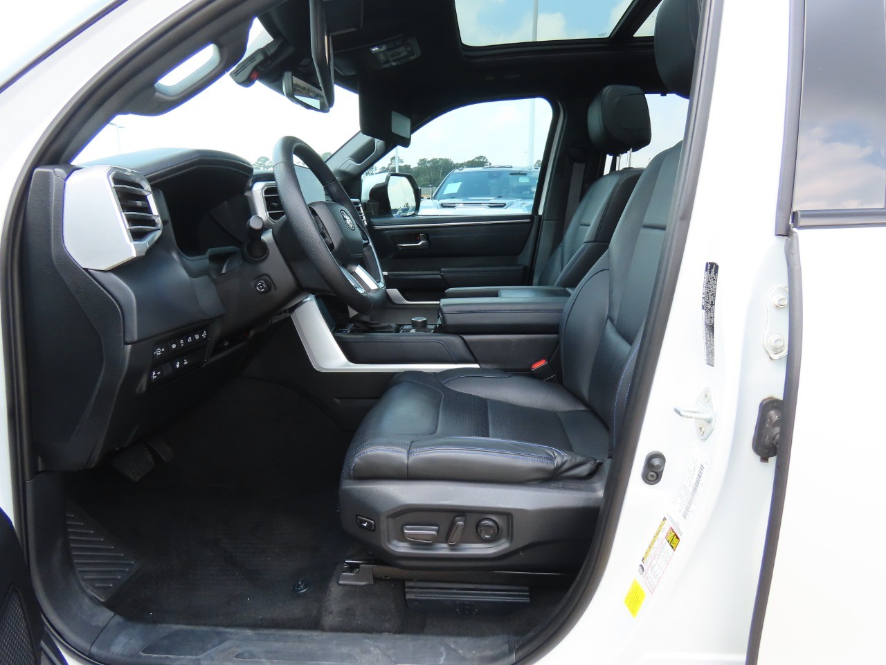 used 2022 Toyota TUNDRA 4WD car, priced at $51,999
