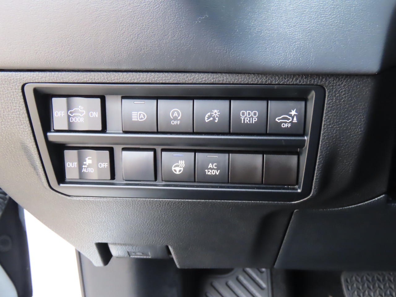 used 2022 Toyota TUNDRA 4WD car, priced at $51,999